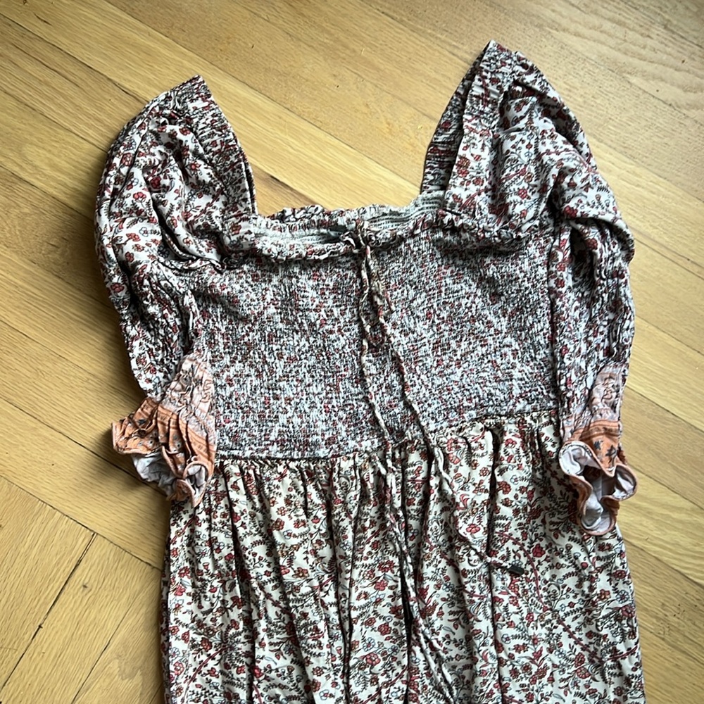 Bl_nk romantic midi dress - Picture 14 of 14